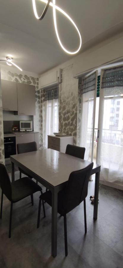 Sommacon House Apartment Sanremo Bagian luar foto